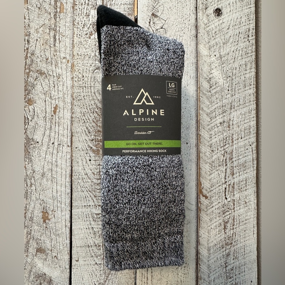 Men’s Alpine Design Performance Hiking Sock 4 pack - NIP/NWT